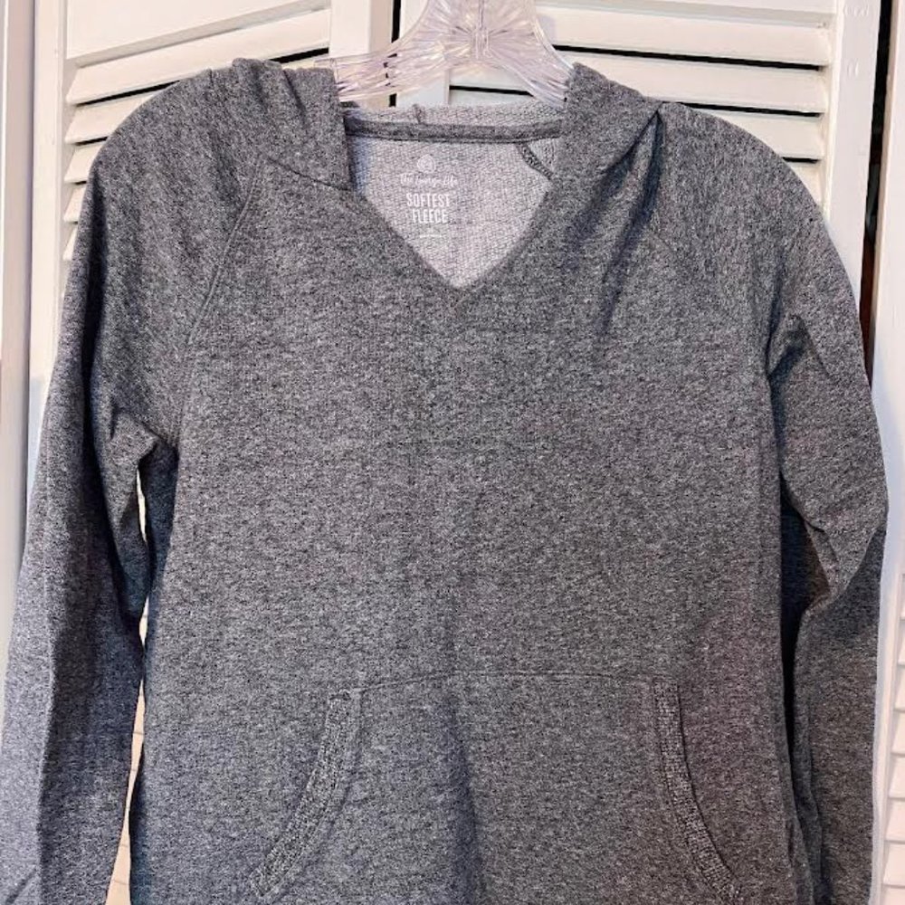 Casual Gray Fleece Sweatshirt